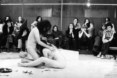 Genesis P-Orridge und Cosey Fanni Tutti in Studio of Lust, Nuffield Gallery, Southampton, 1975 (photo: www.vice.com/ Stephen Sprott)
