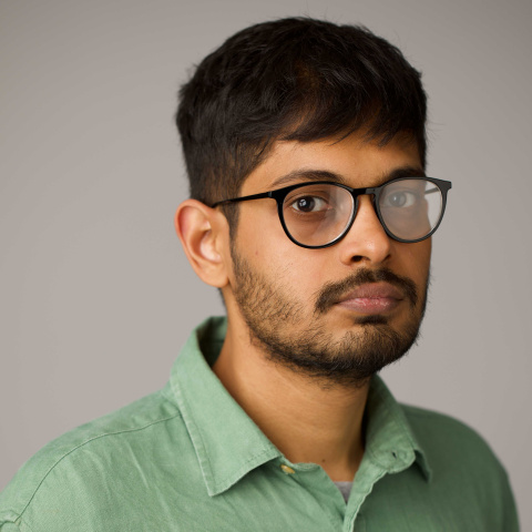 02_vaddadi-upendra_portrait.jpg