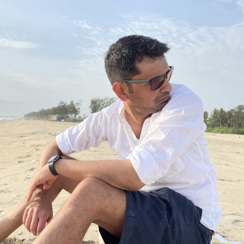 03_chintamani-gaurav_portrait.jpg