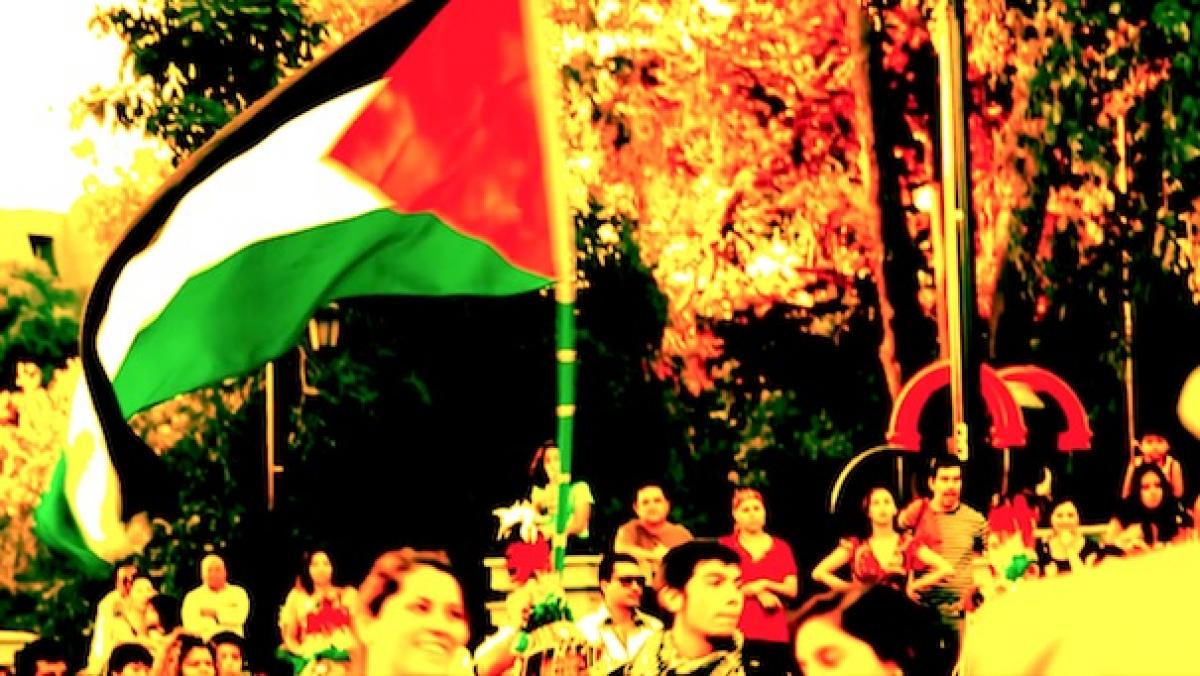 Filmstill: Ana Tijoux & Shadia Mansour (Music) and Ana Tijoux (Video): «Somos Sur» (Chile/Great Britain 2014)