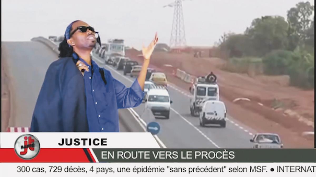 Filmstill: Journal Rappé (Music) and Xuman (Video): «Formidable comme Karim Wade» (Senegal 2014)