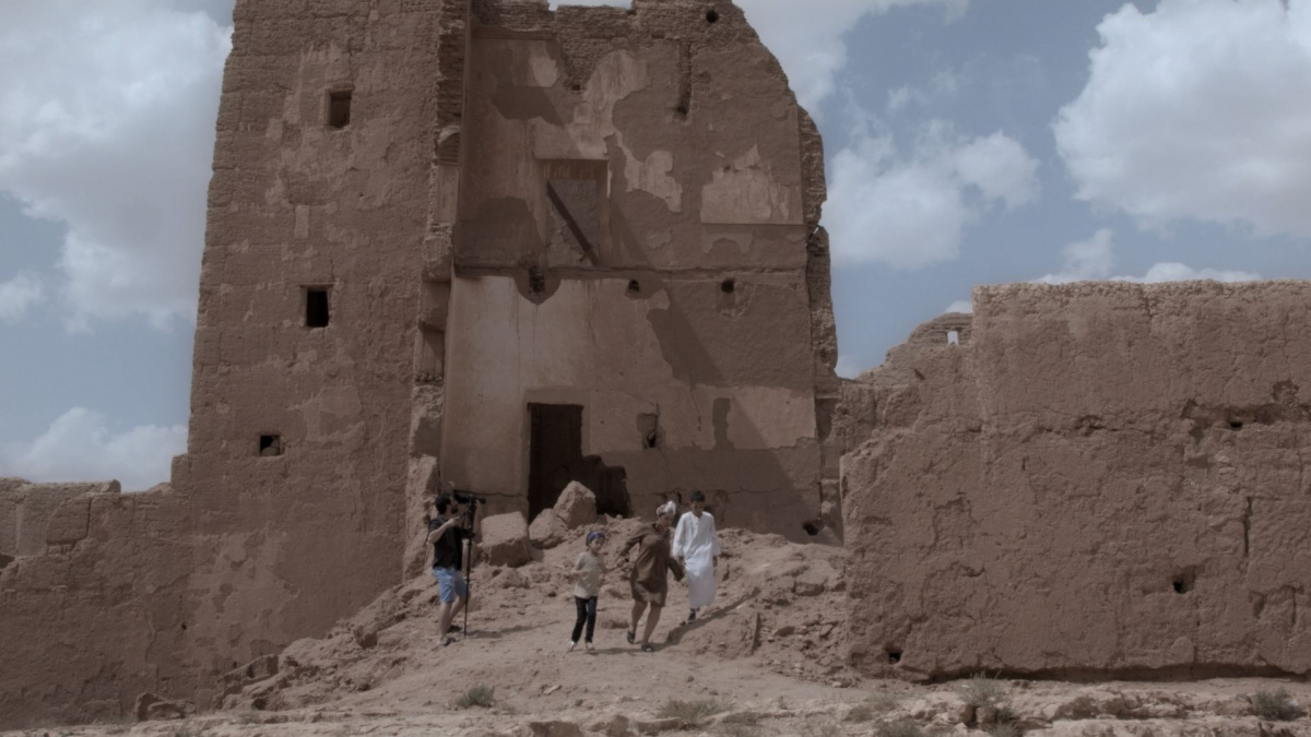 Filmstill: «In Your Eyes, I See My Country», Kamal Hachkar, 2020.