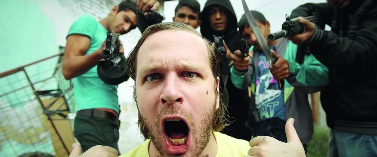 Filmstill: Bad Copy (Music) and Djolodjolo (Video): «Esi mi dobar» (Serbia 2013)