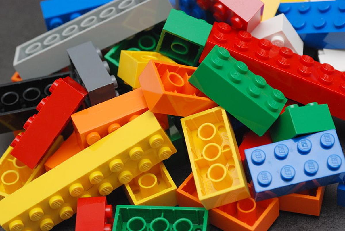 Classic sample material: Lego bricks (photo: Alan Chia/Flickr)