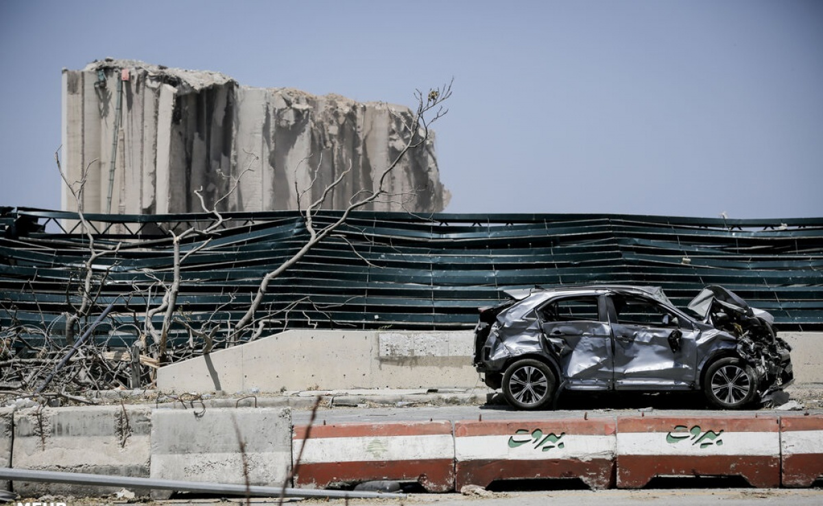 Damages near the port in Beirut after the explosions on August 4, 2020 (photo: Flickr/Mehdi Shojaeian, Beirut 2020)