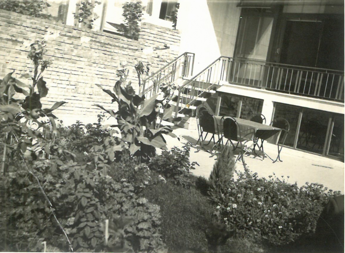 Erinnerungen an die Kindheit: aus dem Fotoalbum der Klarinettistin Shabnam Parvaresh (Foto: Autorin).