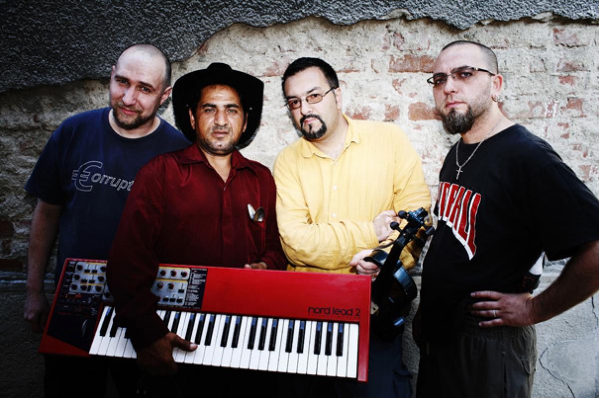 «The Shukar Collective Project»