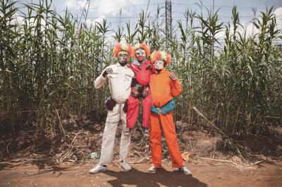 Tshetsha Boys aus einer Fotoserie für Seismographic Sounds von Chris Saunders