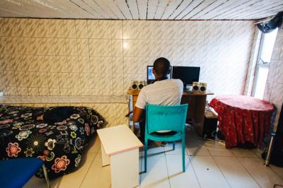 Menchess in his bedroom studio (photo: Thomas Burkhalter)