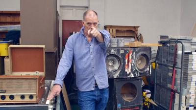 Filmstill: «Imagine Waking Up Tomorrow and All Music Has Disappeared» (photo: Tracey Moberly)