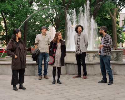 From left to right: Mili Hong, Silvano Mercado Vilches, Esther Bourdages, Joseph Sannicandro, Adam Basanta (photo: Claudia Goulet-Blais).