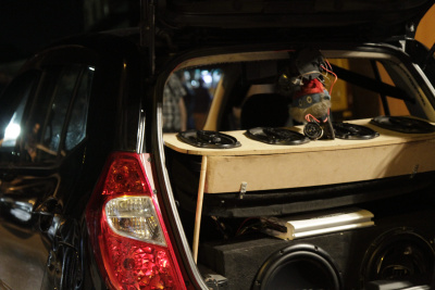 First iteration of «Automobile», Beirut 2012 (photo: Joe Namy).