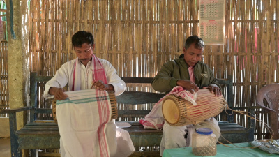 Filmstill: «Like the Flowing River» (Neelansh Mittra, IND 2022)