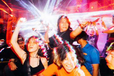 Dymussaga captured in a crowd enjoying a concert. Photo by Peter G. Y. Rumondor.