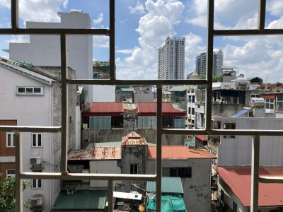 The view from the window of Bonus Talk moderator and producer Elise Luong in Hanoi, Vietnam (photo: Elise Luong).
